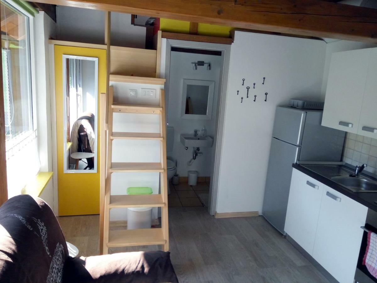 Tiny House With A Big Heart Villa Postojna Eksteriør bilde